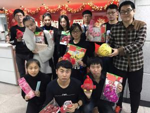 焦点娱乐网举办“倡学习、送好礼”圣诞主题活动